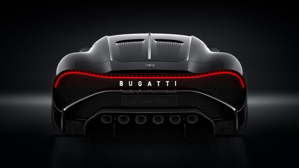 Motor Bugatti La Voiture Noire