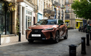 ¡Nuevo Lexus UX 300h 2024! Más Potencia, Tecnología y Seguridad en un Crossover Premium